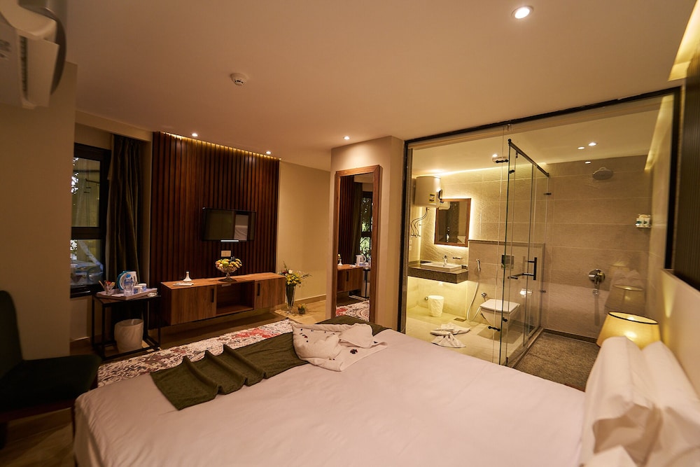 Superior Triple Room photo 2