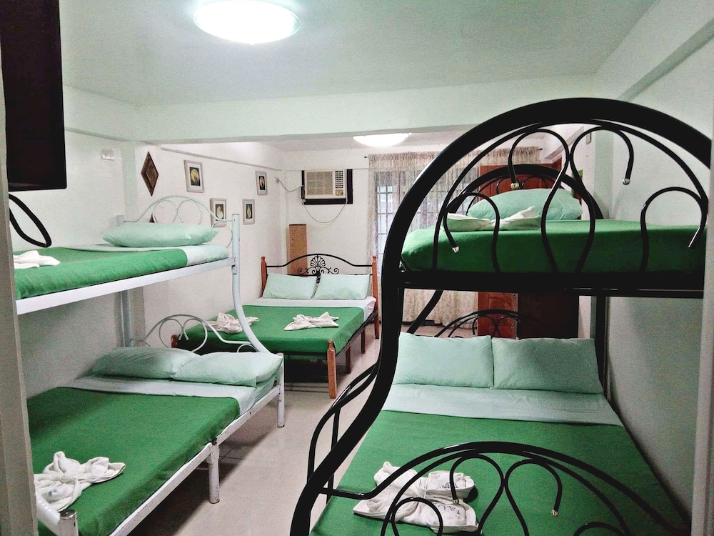 Family House, Multiple Beds, Accessible photo 3