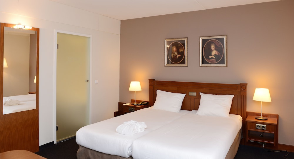 Deluxe Room - Photo 4