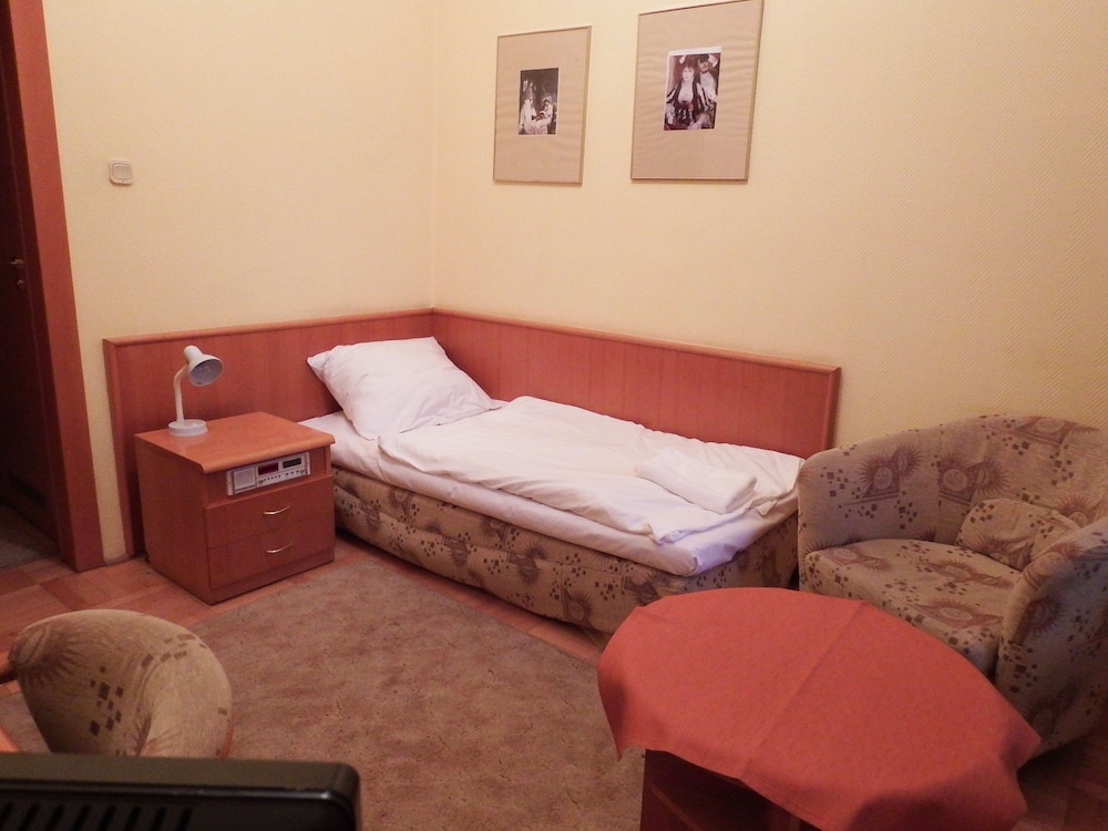 Standard Single Room, Park View photo 2