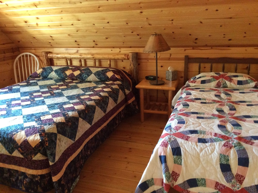 Cabin, Multiple Beds photo 3
