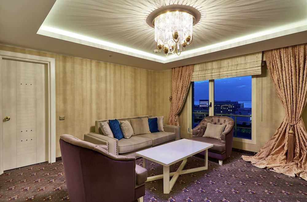 Presidential Suite