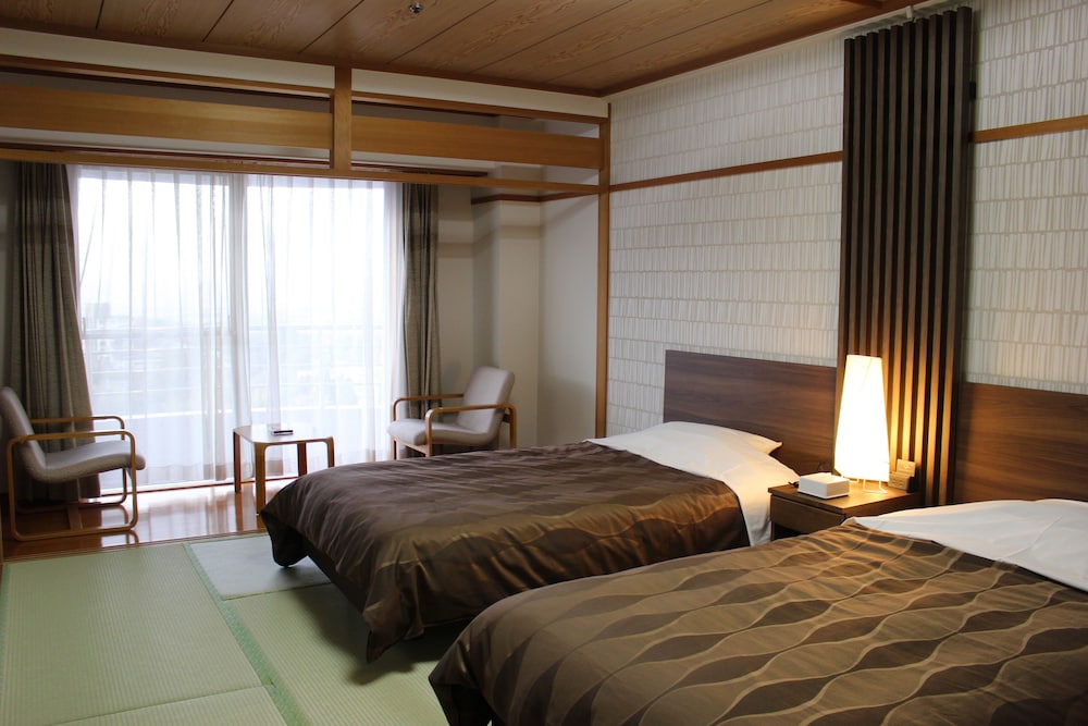 Traditional Room, 2 Twin Beds, Non Smoking - Photo 1