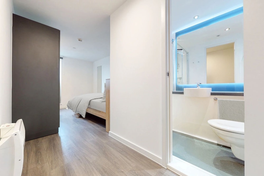 Single Room photo 3