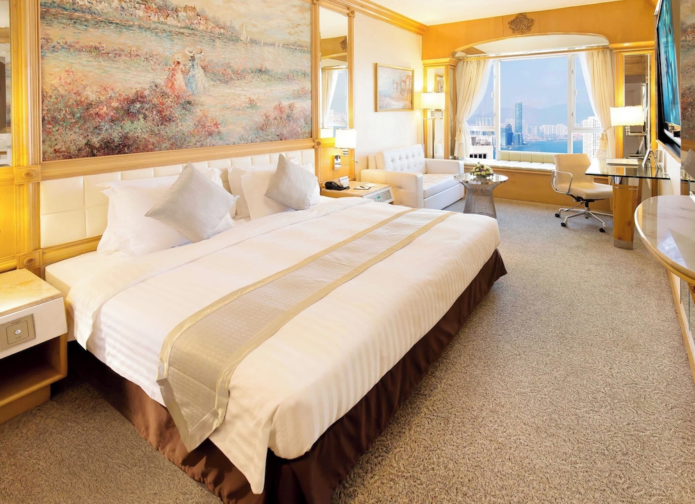 Premier Room photo