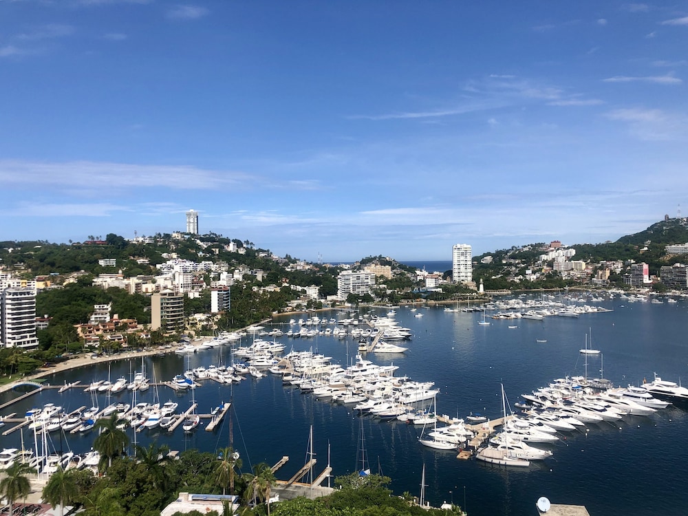 Superior Suite, Ocean View - Photo 12
