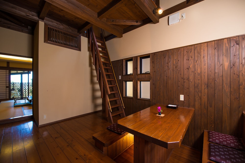Superior Japanese Style Room, Annex Building