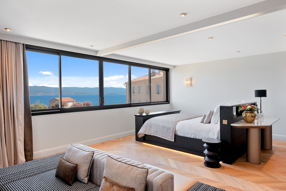 Luxury Penthouse