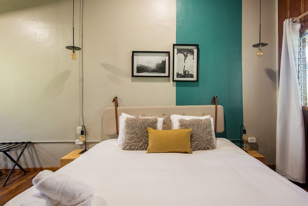 Classic Double Room, Garden View
