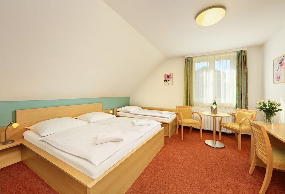 Triple Room photo 1