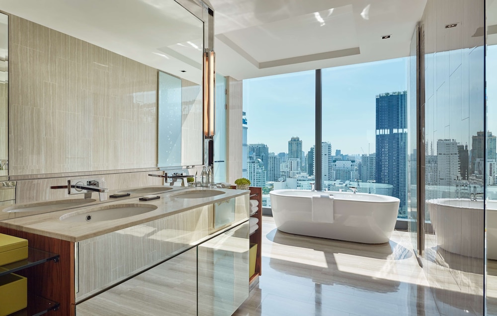 Premier Suite