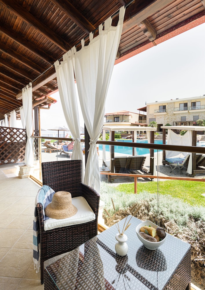 Suite, Partial Sea View photo 3