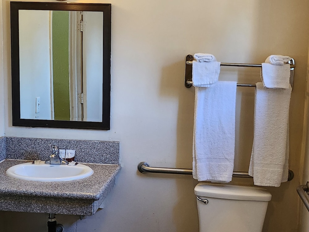 Vince's Motel Inc., Billede 3
