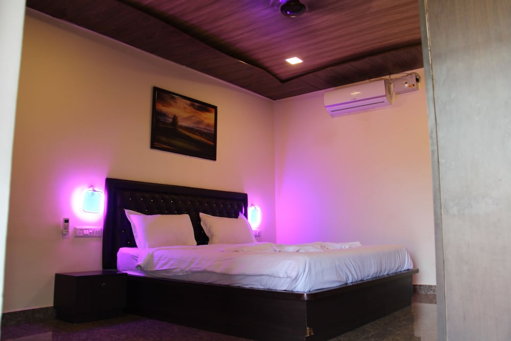 Luxury Room
