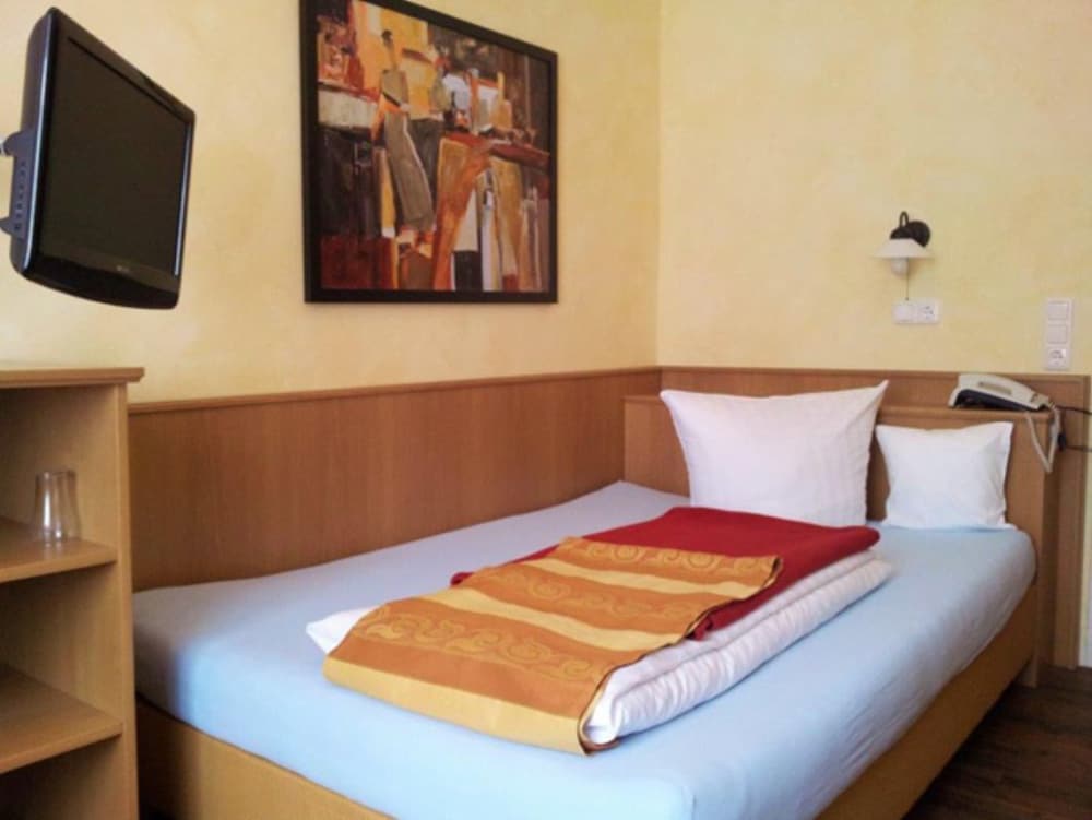 Single Room, 1 Twin Bed, Non Smoking photo 1
