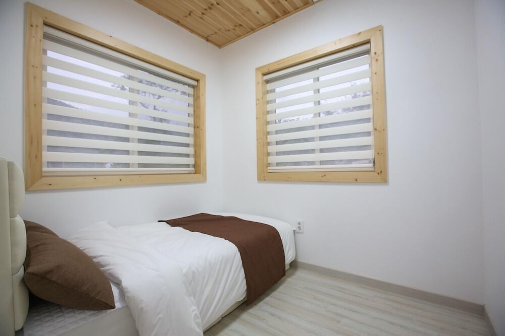 Room (Santorini) - Photo 7