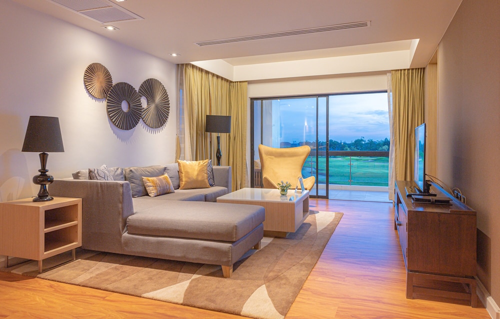 Grand Deluxe Suite - Free Suvarnabhumi Airport Transfer - Photo 10