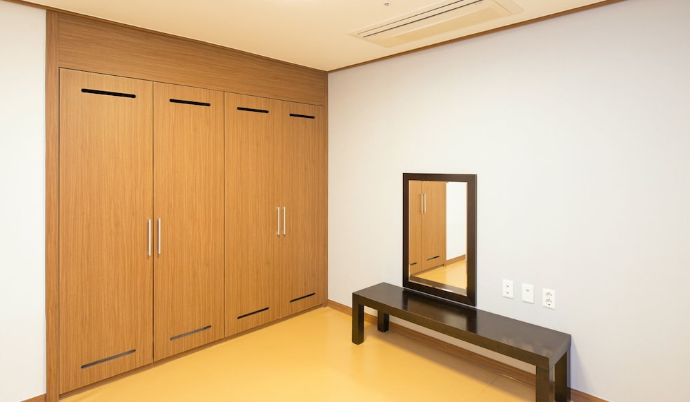 Suite, 2 Bedrooms (1 additional Ondol Bed) photo 2