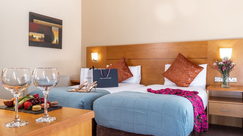 Twin Room - Photo 1