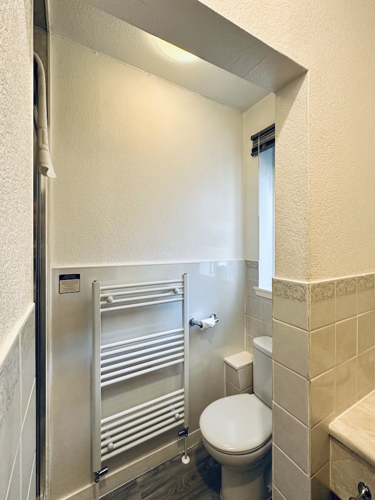 Double Room, Ensuite, Ground Floor (Room 1) photo 2