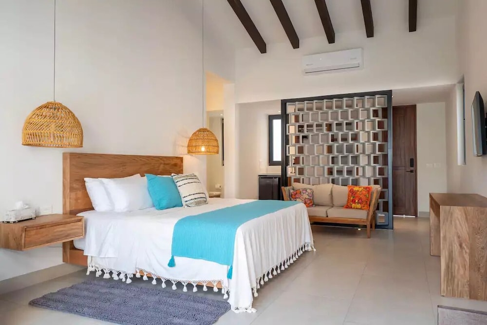 Luxury Room, Terrace, Beachside photo 3