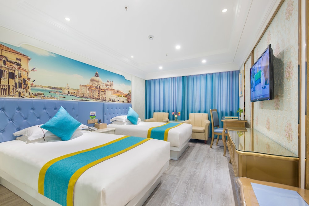 Executive Twin Room - Photo 2