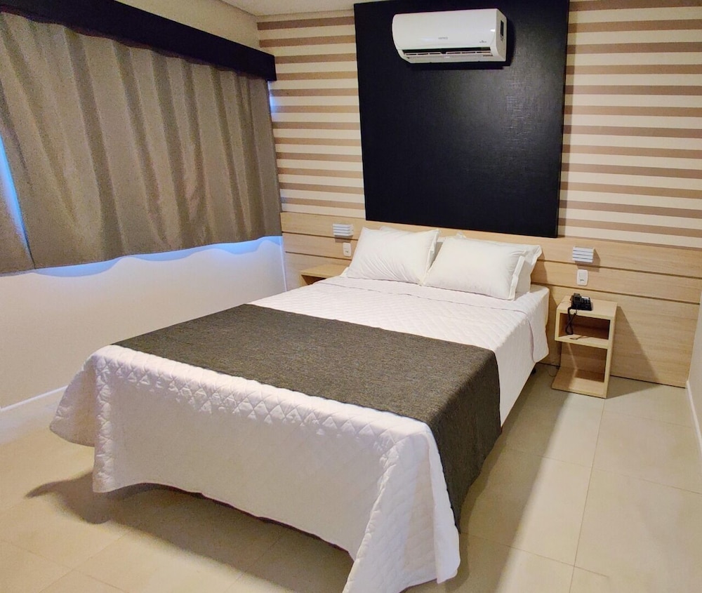 Deluxe Double or Twin Room - Photo 1