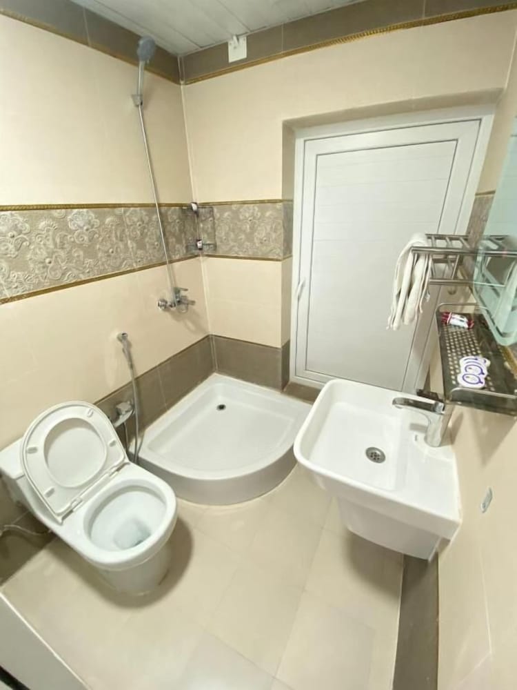 Standard twin room photo 2