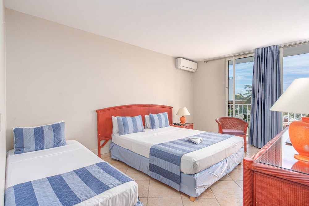 Superior Triple Room photo 1