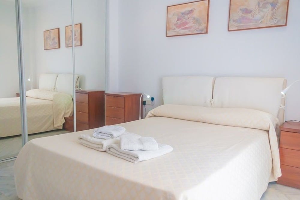 Apartamento, 2 habitaciones, terraza (10-2721)