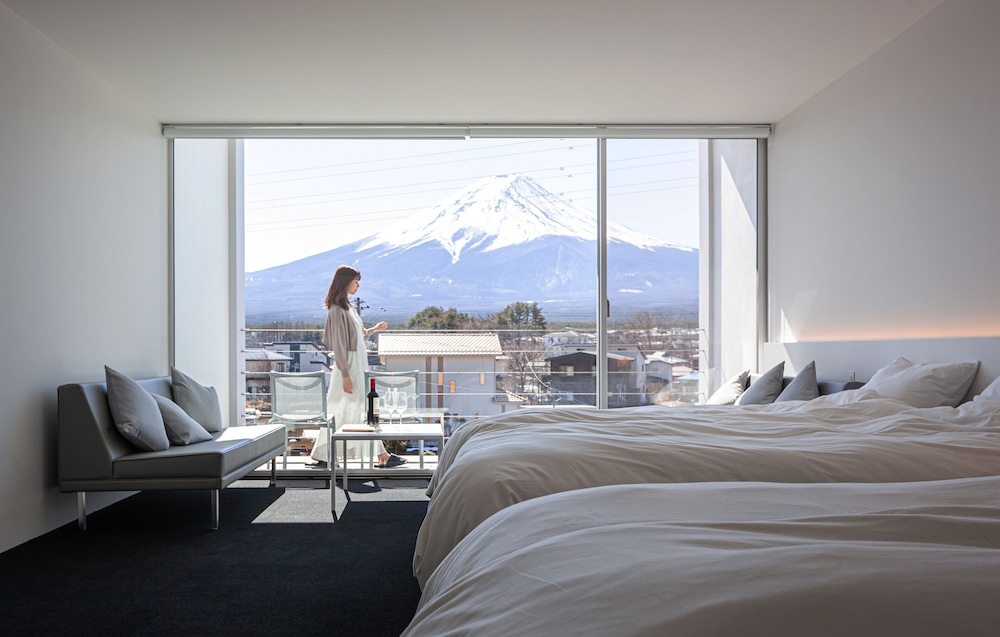 Deluxe Room, Mount Fuji View - Photo 4