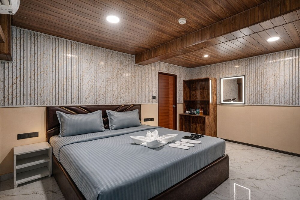 Luxury Room
