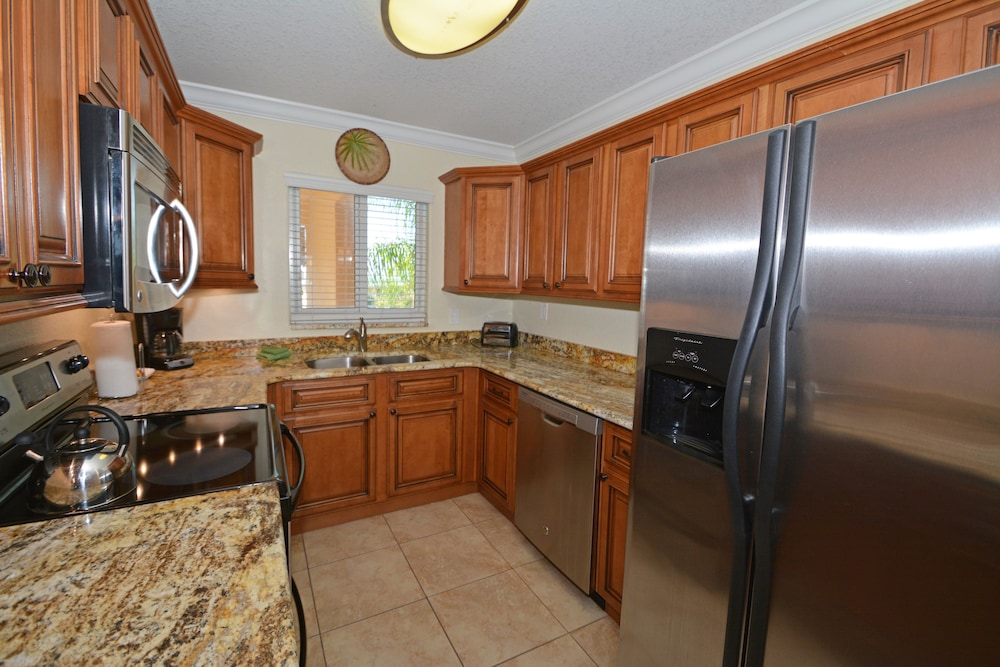 Condo, 2 Bedrooms, Kitchen, Bay View photo 2