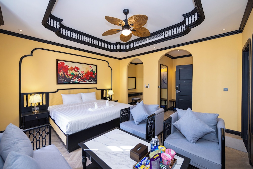 Family Suite, Balcony, Beach View