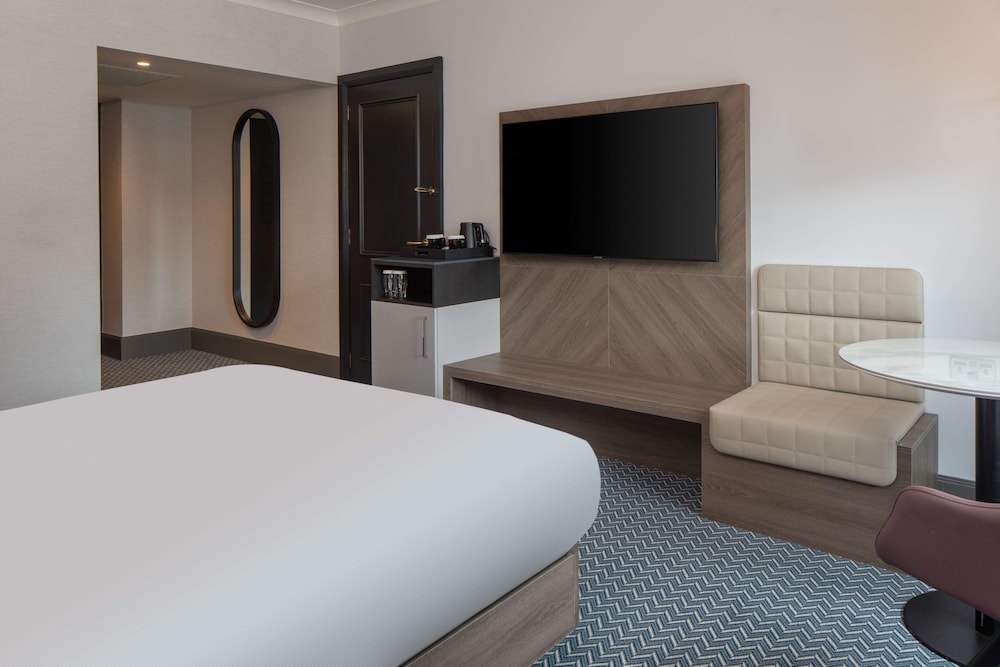 Accessible Queen Room (occupancy 2) photo 1