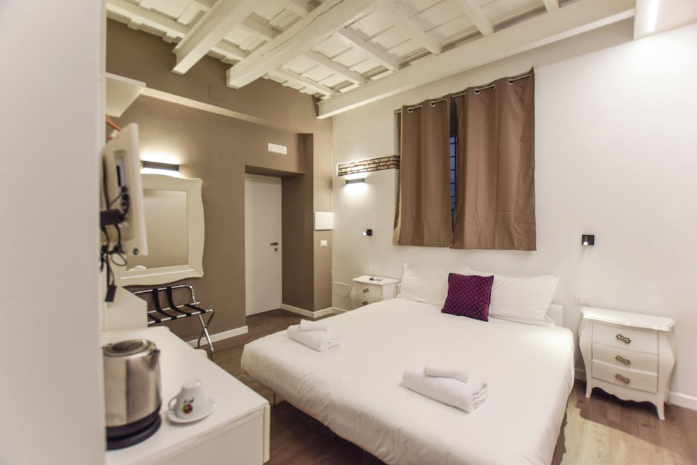 Classic Double or Twin Room