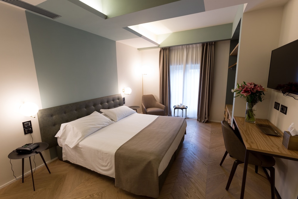 Premium Double Room photo 3
