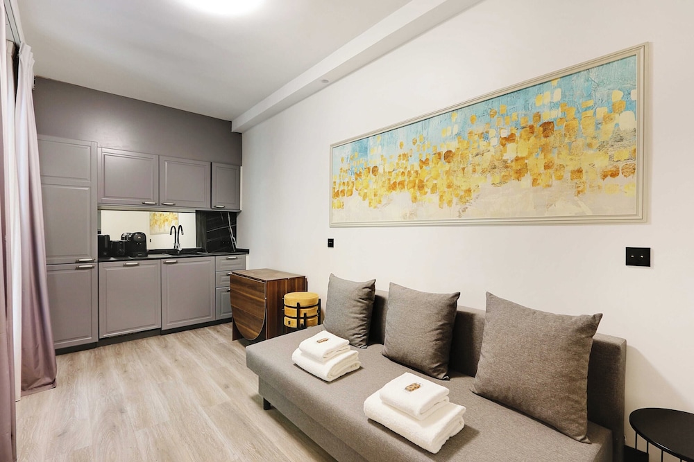 Apartment photo 3