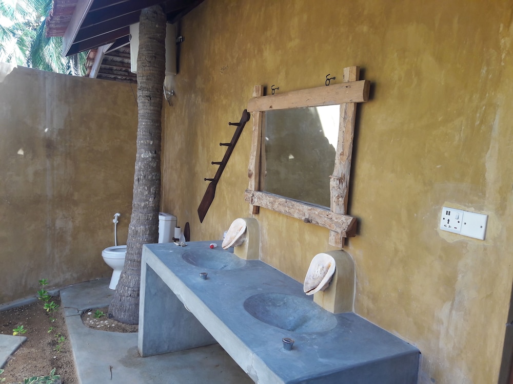 Superior Double Room, 1 Bedroom, Lagoon View photo 3