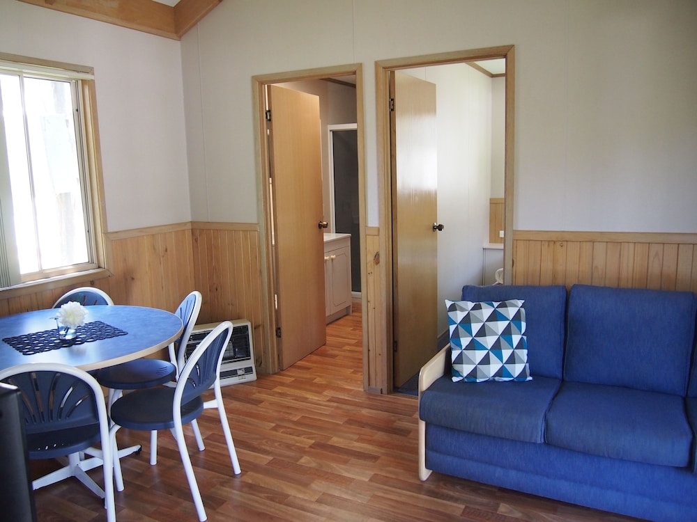 Deluxe Cabin, Kitchen (Deluxe Cabin) photo 1