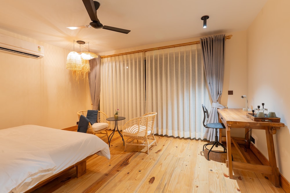 Deluxe Double Room, Balcony, Mountain View photo 2