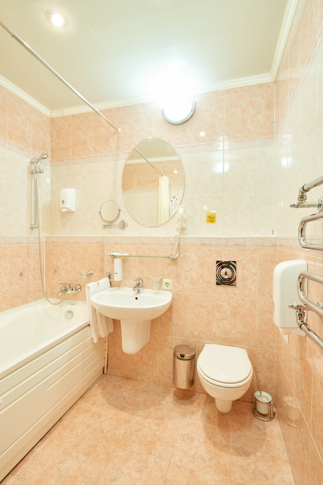 Standard Twin Room photo 2
