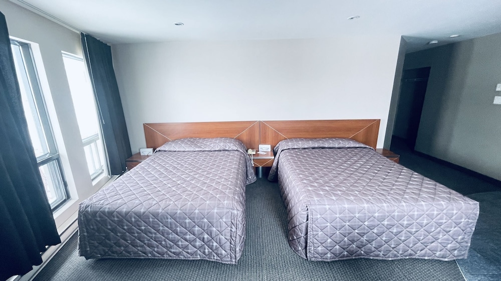 Premium Double Room, 2 Double Beds, Non Smoking photo 1