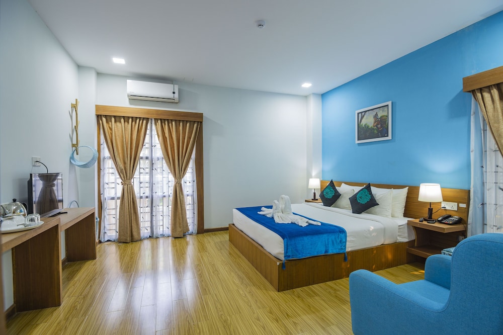 Deluxe Double Room - Photo 1