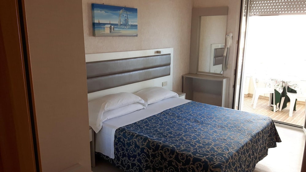 Comfort Double or Twin Room