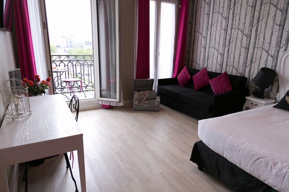 Comfort Double or twin room with balcony photo 2