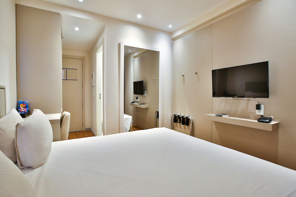 Superior Double Room - Photo 2