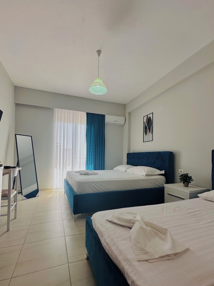 Comfort Triple Room, Balcony, Sea View