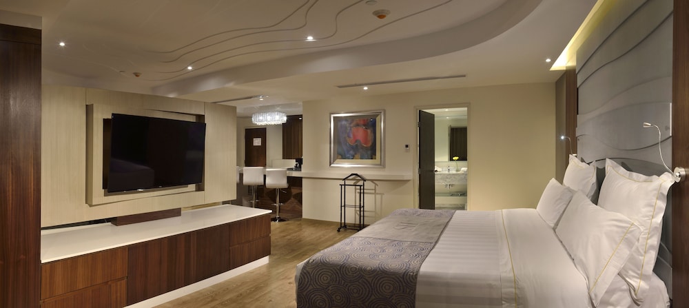 Executive Loft, 1 King Bed (Deluxe Junior)