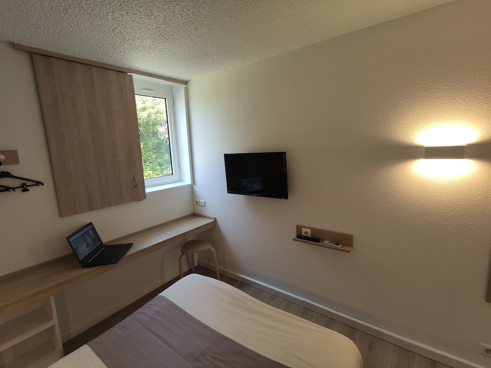 Single Room photo 3